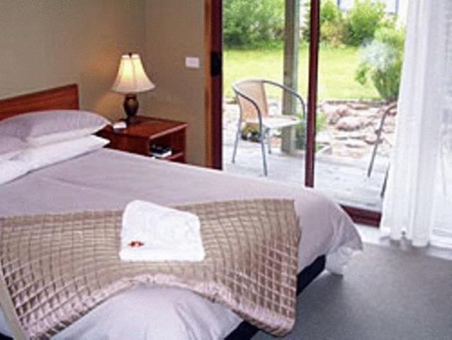 Mahitahi Lodge Bruce Bay Quarto foto